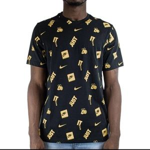 Nike Basketball Medallion Tee XL